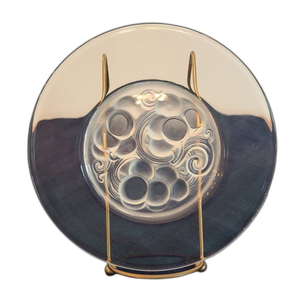 Cristal Lalique Marienthal French Art Crystal Grape Motif Standard Plate 17 cm